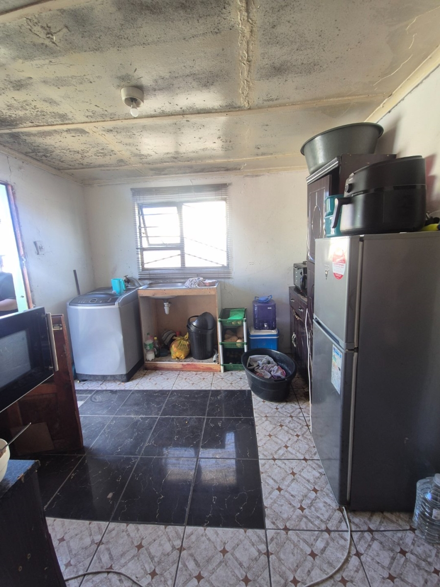 2 Bedroom Property for Sale in Kwazakhele Eastern Cape